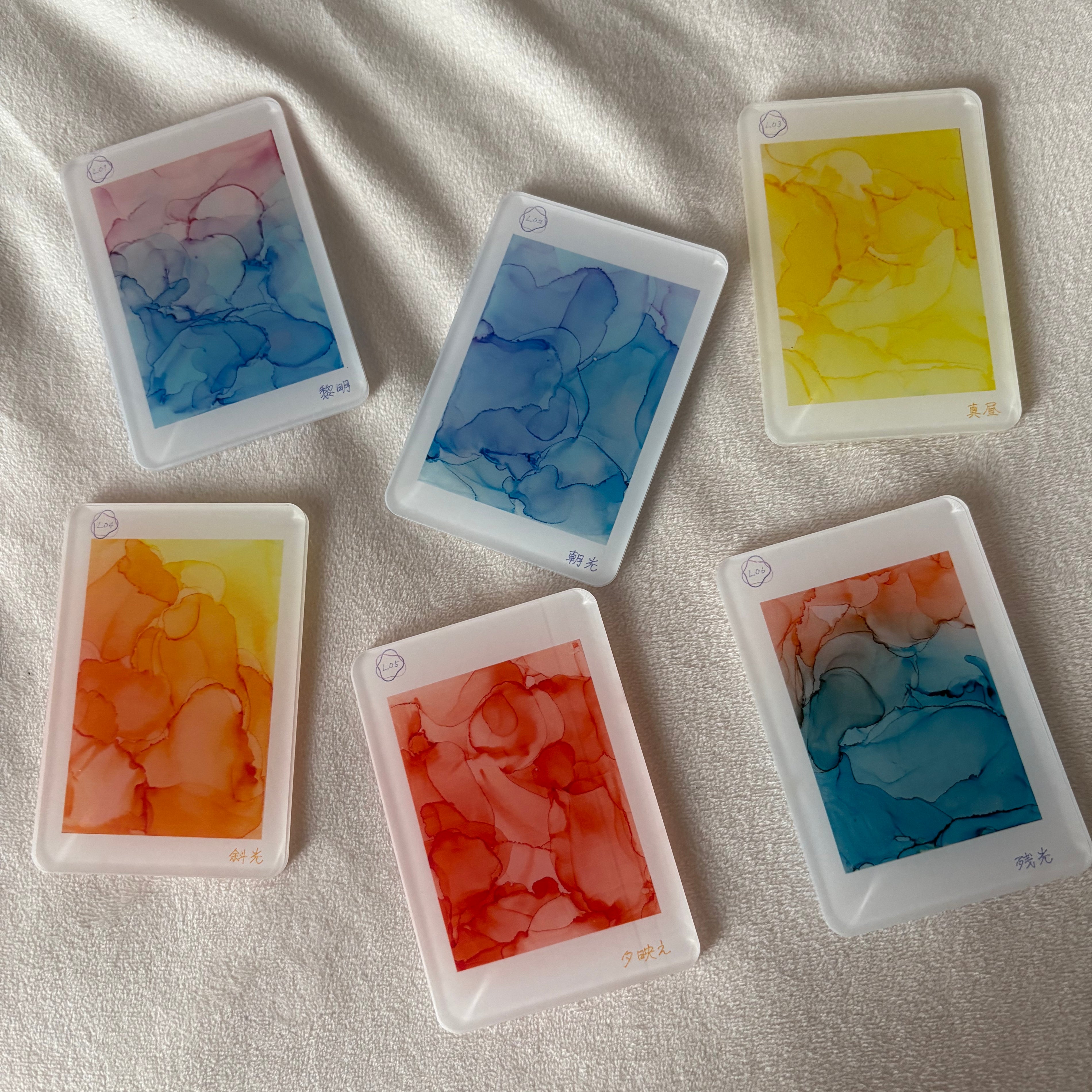 アクリルトレカ